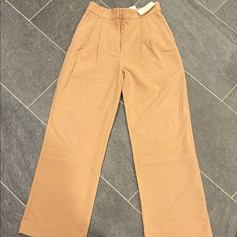 NWT Abercrombie & Fitch Women’s Tan Light Brown Trousers Work Pants Size 28 / 6R
